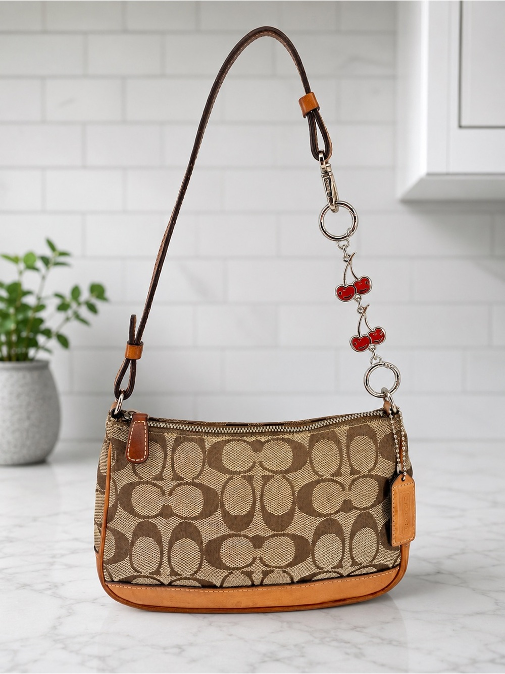 Coach Vintage Signature Demi Pouch/Shoulder Bag